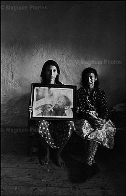 其他.约瑟夫·寇德卡（Josef Koudelka)451寇德卡·Gypsies的摄影作品