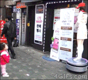 GIFMAGAZINE MEME的gif的gif-子供もROBOT？
