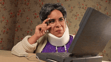 每日GIF(2020-05-22)的gif-U Know Flirting GIF by Originals