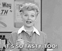 每日GIF(2020-08-07)的gif-I Love Lucy Eating GIF by CBS All Access