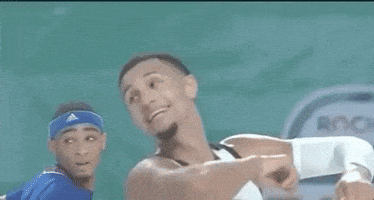 每日GIF(2020-11-27)的gif-Ncaa Basketball Cooking GIF