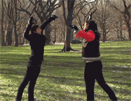 每日GIF(2021-02-22)的gif-We Did It Reaction GIF