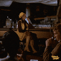 每日GIF(2021-03-03)的gif-Close Up Flirt GIF by BrownSugarApp