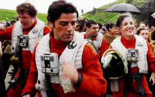 每日GIF(2021-03-10)的gif-Poe Dameron Dancing GIF