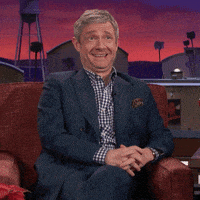 每日GIF(2021-04-02)的gif-Martin Freeman Lol GIF by Team Coco