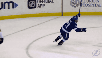 每日GIF(2021-06-09)的gif-Brayden Point Smile GIF by Tampa Bay Lightning