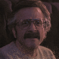 每日GIF(2021-08-04)的gif-Uh Oh Sam GIF by GLOW Netflix