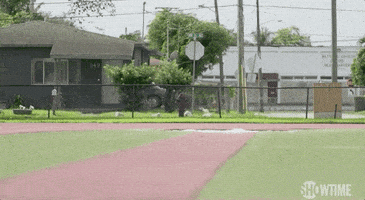 每日GIF(2021-12-05)的gif-Coming On The Way GIF by SHOWTIME Sports