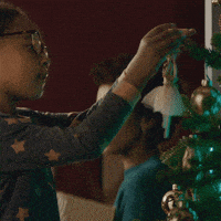 每日GIF(2021-12-11)的gif-Decorating Merry Christmas GIF by John Lewis & Partners