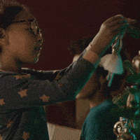 每日GIF(2021-12-26)的gif-Decorating Merry Christmas GIF by John Lewis & Partners