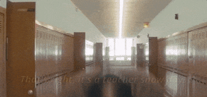 每日GIF(2022-01-07)的gif-Bobby Moynihan Snl GIF by Saturday Night Live