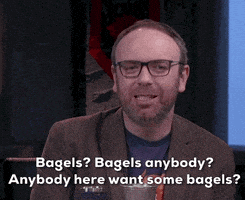 每日GIF(2022-01-16)的gif-Bagel GIF by The Dungeon Run